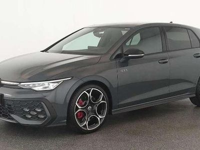 Usata VW Golf VIII GTI 265 CV (194 kW) 2025 Grigio Berlina