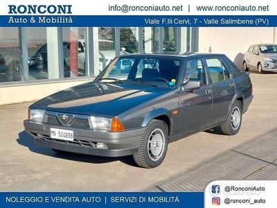 Usata Alfa Romeo 75 120 CV (88 kW) 1989 Grigio Berlina