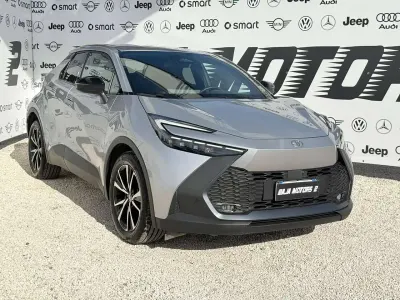 Usata Toyota C-HR Lounge 98 CV (72 kW) 2025 Grigio SUV