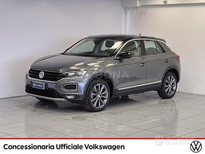 Usata VW T-Roc Advance 150 CV (110 kW) 2019 Grigio SUV