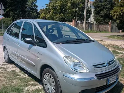 Usata Citroën Xsara 109 CV (80 kW) 2006 Monovolume