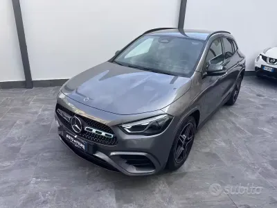Usata Mercedes GLA200 AMG Line Premium 150 CV (110 kW) 2024 Grigio SUV