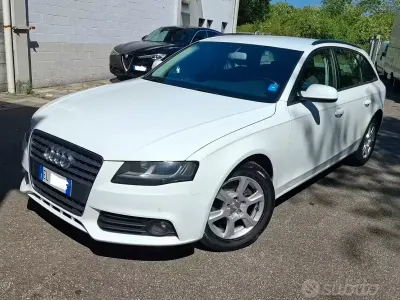 Usata Audi A4 143 CV (105 kW) 2012 Bianco Station wagon