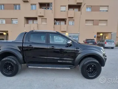 Usata Ford Ranger Wildtrack 213 CV (156 kW) 2023 Nero Pick-up