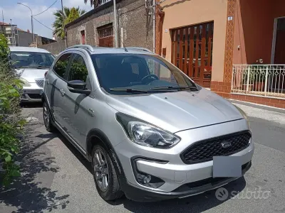 Occasion Ford Ka Plus Active 86 ch (63 kW) 2019 Gris Citadine
