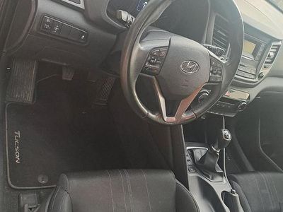 Grigio Usata 2016 Hyundai Tucson SUV | 9300 €