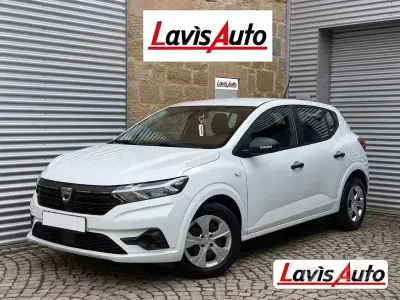 Usata Dacia Sandero Essentiel 65 CV (47 kW) 2022 Bianco Berlina