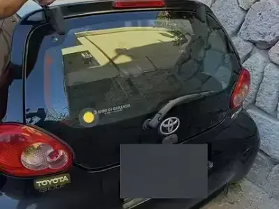 Usata Toyota Aygo 68 CV (50 kW) 2007 Nero Utilitaria