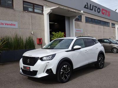 Usata Peugeot 2008 Allure 102 CV (75 kW) 2021 Bianco SUV