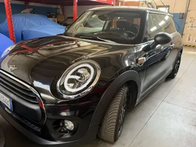 Usata Mini One D Business 95 CV (69 kW) 2018 Utilitaria