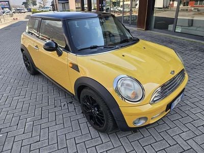 Usata Mini Cooper Chili 120 CV (88 kW) 2007 Giallo ginestra Utilitaria