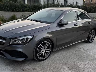 Usata Mercedes CLA200 Premium 136 CV (100 kW) 2017 Grigio Berlina