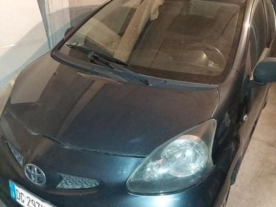Usata Toyota Aygo 69 CV (50 kW) 2007 Grigio Utilitaria