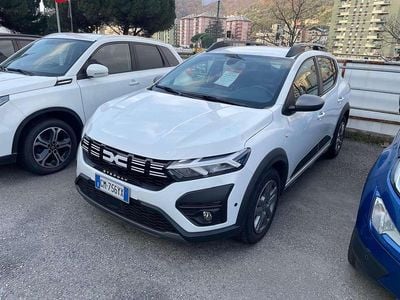 Usata Dacia Sandero Stepway 101 CV (74 kW) 2023 Bianco Berlina