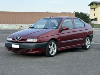 Usata Alfa Romeo GT Junior 103 CV (75 kW) 1998 Rosso Berlina
