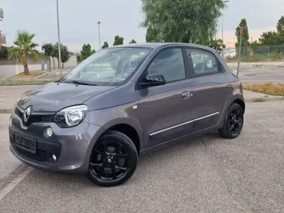 Usata Renault Twingo Intens 90 CV (66 kW) 2016 Grigio Utilitaria