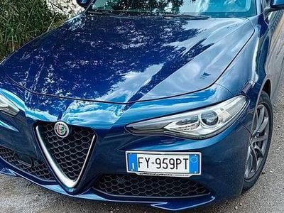 Usata Alfa Romeo Giulia 190 CV (139 kW) 2019 Blu Berlina