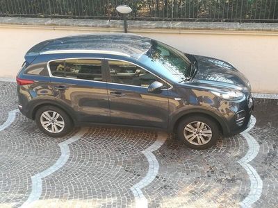 Usata Kia Sportage 132 CV (97 kW) 2018 Grigio SUV