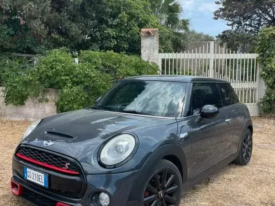 Usata Mini Cooper SD 170 CV (125 kW) 2017 Grigio Utilitaria