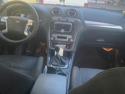 Begagnad Ford Mondeo Titanium 140 HK (102 kW) 2009 Svart Kombi