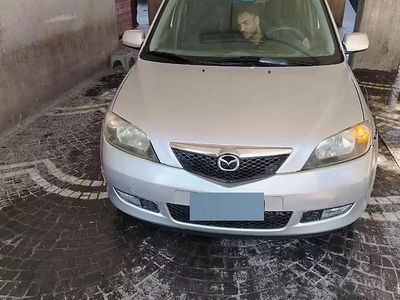 Usata Mazda 2 75 CV (55 kW) 2004 Grigio Utilitaria