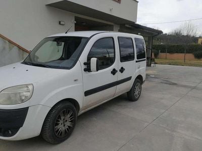Usata Fiat Doblò Dynamic 105 CV (77 kW) 2008 Bianco Monovolume