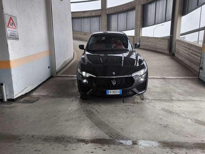 Usata Maserati Levante 250 CV (183 kW) 2018 Nero SUV