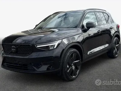 Usata Volvo XC40 Plus 163 CV (119 kW) 2025 Nero SUV