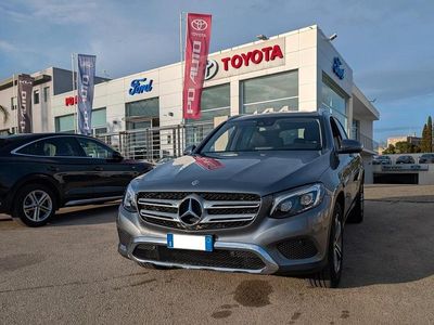 Usata Mercedes GLC250 Business 203 CV (149 kW) 2019 Grigio Station wagon