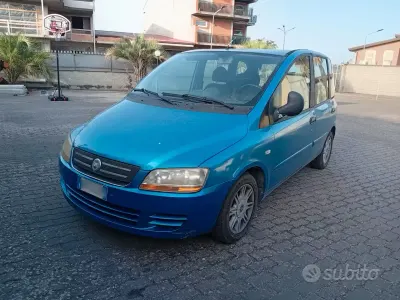 Usata Fiat Multipla 116 CV (85 kW) 2004 Bluazzurro Monovolume