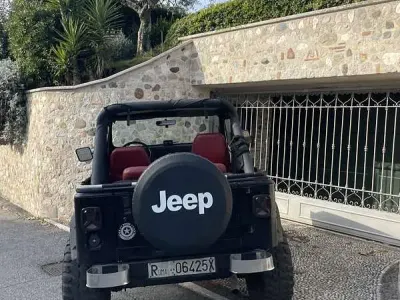 Usata Jeep Wrangler Laredo 103 CV (75 kW) 1989 SUV