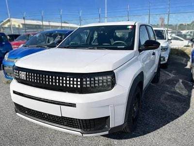 Nuova Fiat Grande Panda Icon 100 CV (73 kW) 2026 Bianco Utilitaria