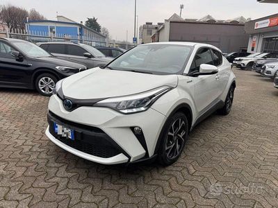 Usata Toyota C-HR 152 CV (111 kW) 2021 Bianco SUV