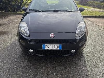 Usata Fiat Punto 69 CV (50 kW) 2018 Nero Utilitaria