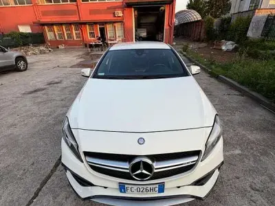 Usata Mercedes A45 AMG AMG 360 CV (264 kW) 2017 Utilitaria