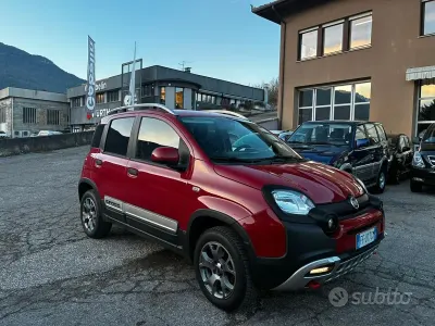 Usata Fiat Panda Cross Cross 95 CV (69 kW) 2016 Rosso Utilitaria