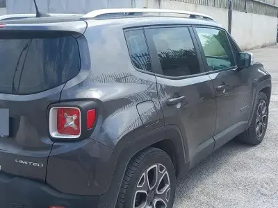 Usata Jeep Renegade 140 CV (102 kW) 2019 Grigio SUV