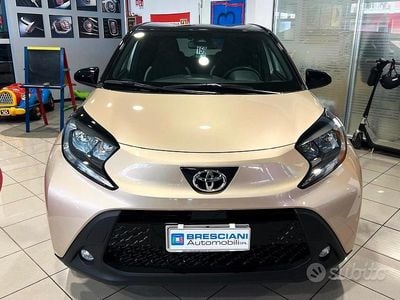 Usata Toyota Aygo X Trend 72 CV (52 kW) 2025 Beige SUV
