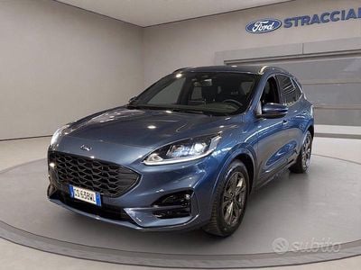 Usata Ford Kuga ST-Line 120 CV (88 kW) 2024 Blu metallizzato SUV