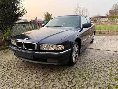 Begagnad BMW 735 235 HK (172 kW) 1997 Sedan