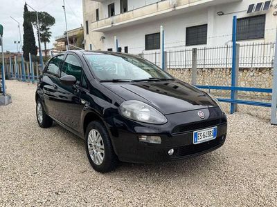Usata Fiat Punto Easy 69 CV (50 kW) 2013 Nero Utilitaria