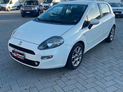 Usata Fiat Punto Lounge 85 CV (62 kW) 2014 Bianco Utilitaria