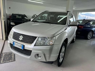 Usata Suzuki Grand Vitara 129 CV (94 kW) 2009 Argento SUV