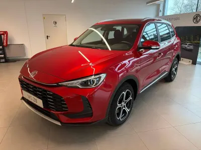 Nuova MG ZS Comfort 197 CV (144 kW) 2026 Rosso SUV