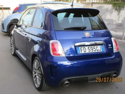 Usata Abarth 595 Turismo 159 CV (116 kW) 2016 Blu/azzurro Utilitaria