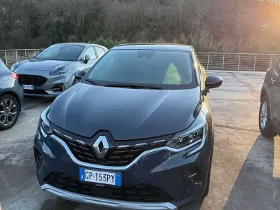 Occasion Renault Captur Techno 92 ch (67 kW) 2023 Bleue SUV