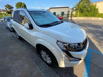 usata Mahindra XUV500 2.2 16V FWD W8 62000 km 7 posti