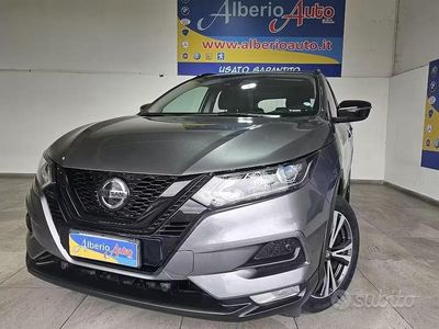 Usata Nissan Qashqai N-Connecta 116 CV (85 kW) 2020 Grigio SUV