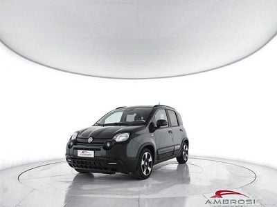 Usata Fiat Panda Cross Cross 70 CV (51 kW) 2025 Verde Utilitaria
