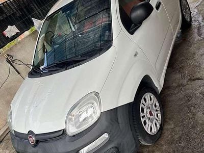 Usata Fiat Panda Lounge 80 CV (58 kW) 2015 Utilitaria